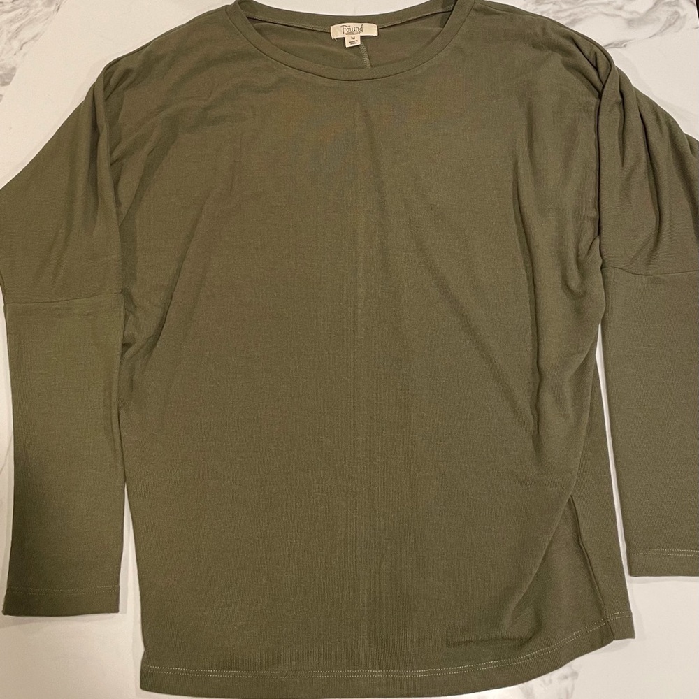 Women’s Found Long Sleeve